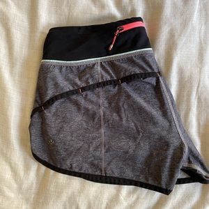 Women’s Lululemon running short